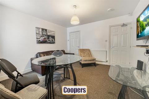 2 bedroom terraced house to rent, St Georges Road, Coventry, CV1