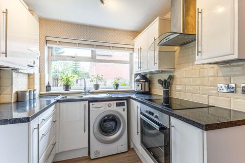undefined, Newton Close, Wakefield, WF1