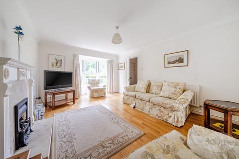 29 Monro Drive, Guildford, GU2 9PS