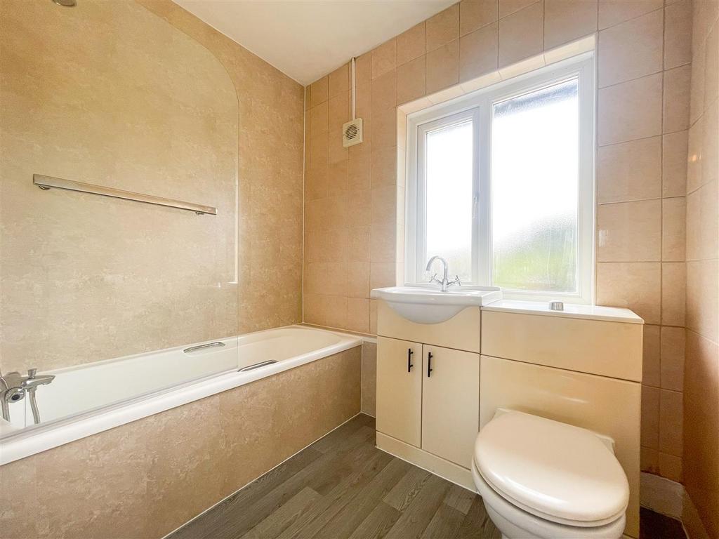 Family bathroom