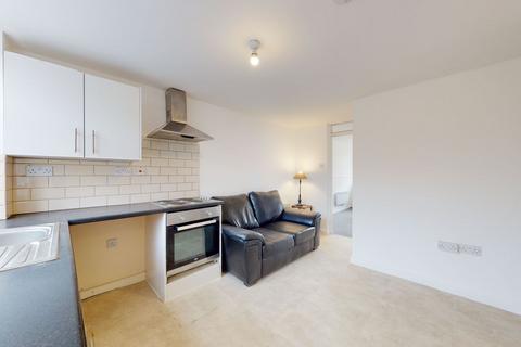 1 bedroom ground floor flat for sale, Round Wood, Cardiff CF23