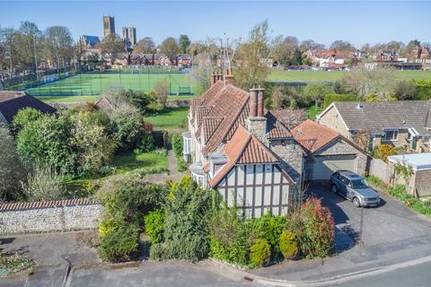 5 bedroom detached house for sale, St. Giles Mede, Auden Close, Lincoln, Lincolnshire, LN2