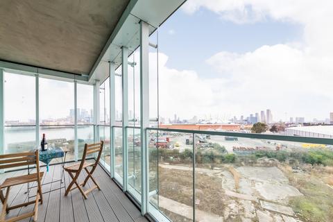 2 bedroom flat to rent, Ossel Court, Greenwich, Greenwich, SE10