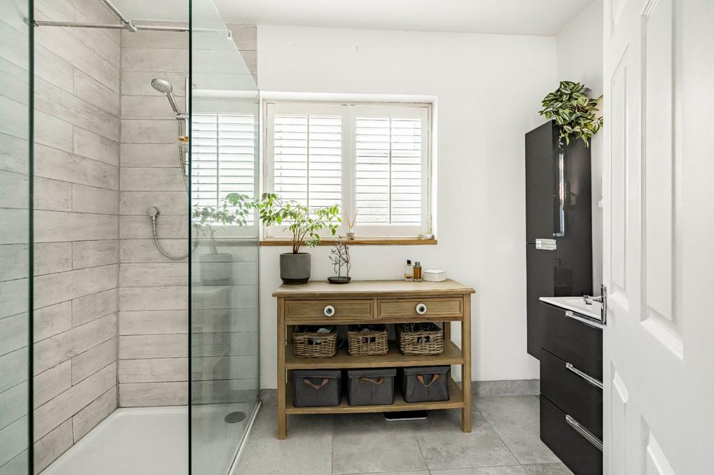 En-Suite To Master