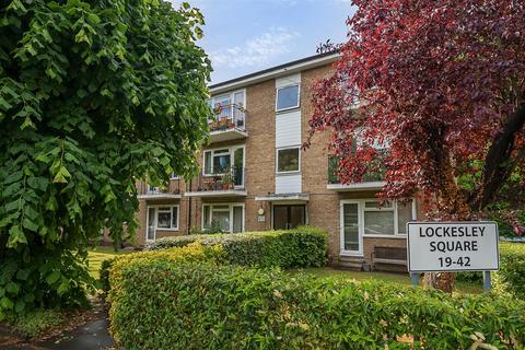 24 Lockesley Square, Surbiton, KT6 6RT