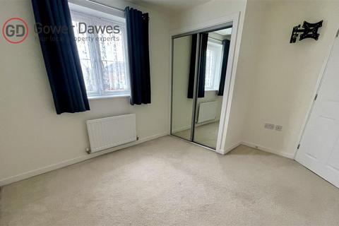 undefined, School Avenue, Laindon