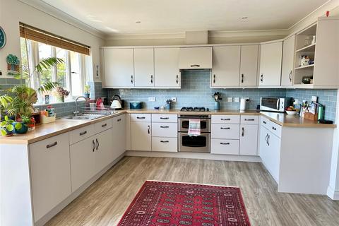 4 bedroom detached house for sale, Bosnoweth, Helston TR13