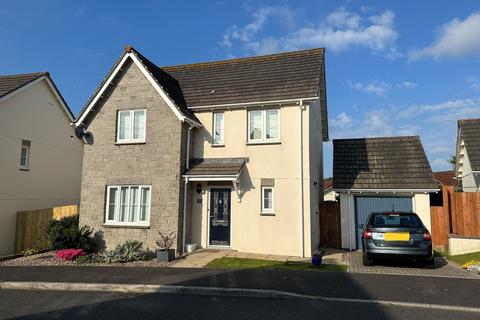 4 bedroom detached house for sale, Helston TR13