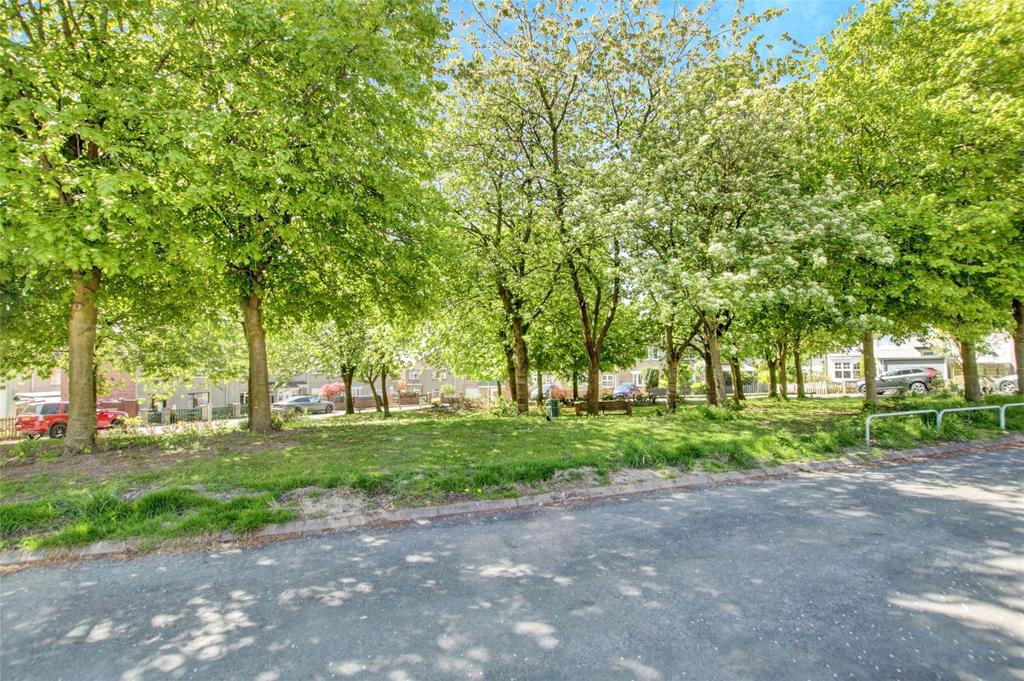 Communal Green