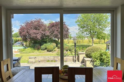3 bedroom detached bungalow for sale, Smithy Brow, Croft, WA3