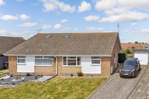 16 Avondale Close, Whitstable, CT5 3QA