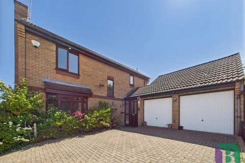 Brearley Avenue, Milton Keynes MK6