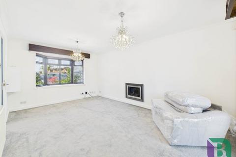 4 bedroom detached house for sale, Brearley Avenue, Milton Keynes MK6