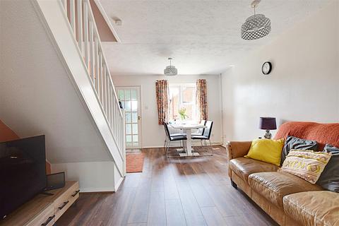 47 School Place, Bexhill-on-sea, TN40 2PX