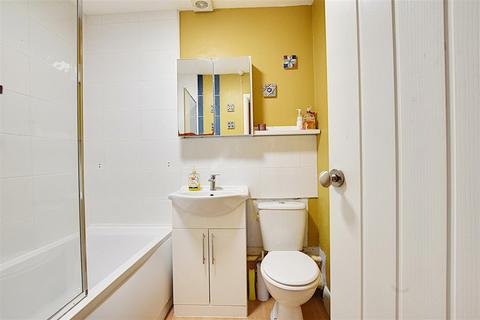 47 School Place, Bexhill-on-sea, TN40 2PX
