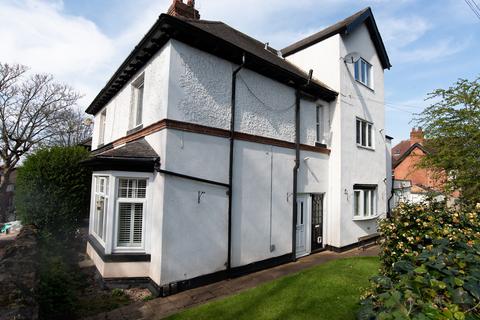 Flat 1, 16 Berkeley Avenue, Nottingham, NG3 5BU