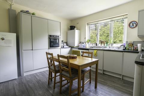 Flat 1, 16 Berkeley Avenue, Nottingham, NG3 5BU