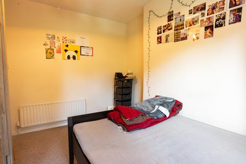 Flat 1, 16 Berkeley Avenue, Nottingham, NG3 5BU