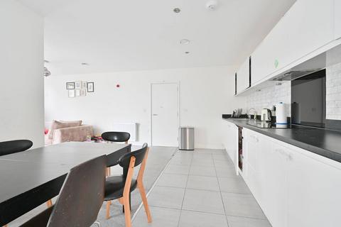 3 bedroom flat for sale, Gayton Road, Harrow, HA1