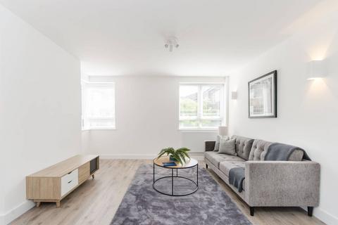 2 bedroom flat to rent, Kew Bridge Court, Kew Bridge, London, W4