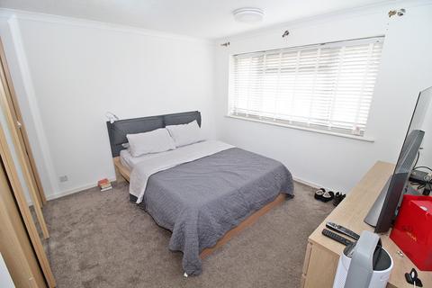 3 bedroom terraced house for sale, Byron Crescent, Flitwick
