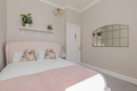 22/8 Caledonian Road, Edinburgh, EH11 2DF