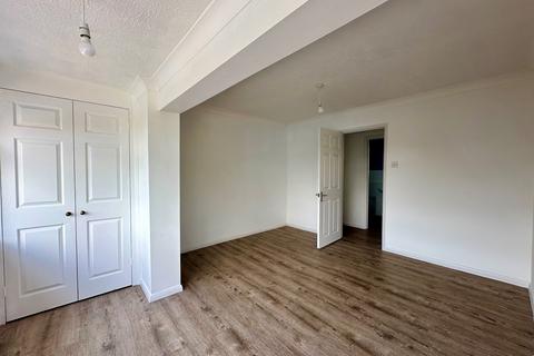 undefined, Court Farm Road, Newhaven