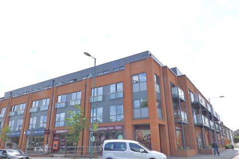 1 bedroom flat to rent, Ewell Road, Surbiton