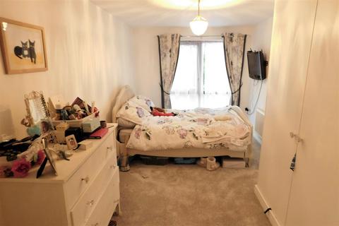 1 bedroom flat to rent, Ewell Road, Surbiton