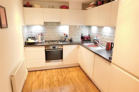 1 bedroom flat to rent, Ewell Road, Surbiton