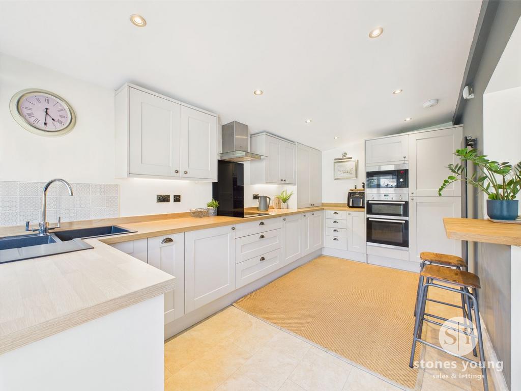 Breakfast Kitchen