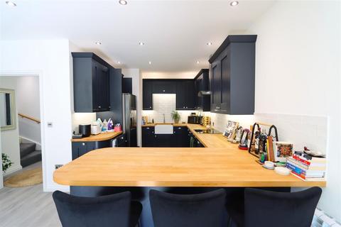 2 bedroom house for sale, Parade Road, Jersey JE2