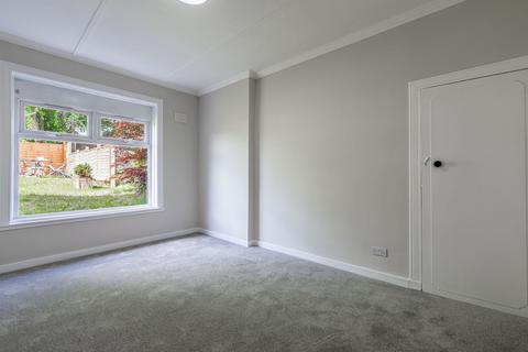 74 Curling Crescent, Glasgow, G44 4QH