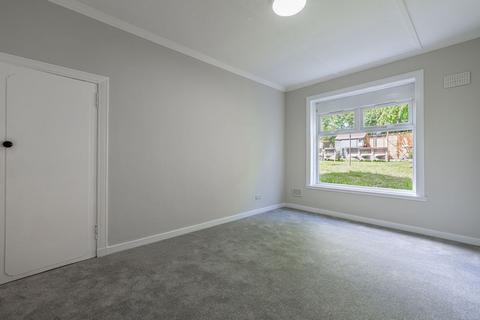 74 Curling Crescent, Glasgow, G44 4QH