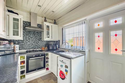 3 bedroom bungalow for sale, Fountain Drive, Liversedge