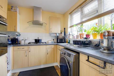 1 bedroom flat for sale, Hoe Street, London
