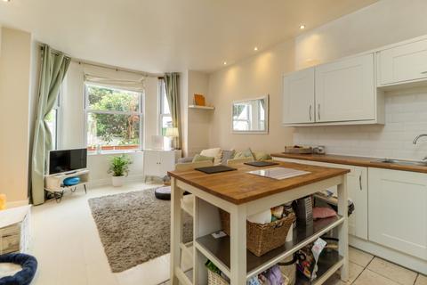 2 bedroom apartment for sale, Eastern Villas Road, Southsea