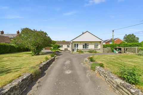 undefined, New Zealand, Calne SN11
