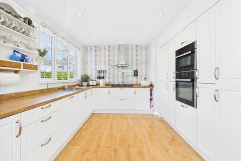 4 bedroom detached bungalow for sale, New Zealand, Calne SN11