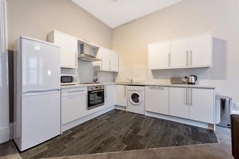 5 bedroom flat to rent, Bath Street, Glasgow, G2
