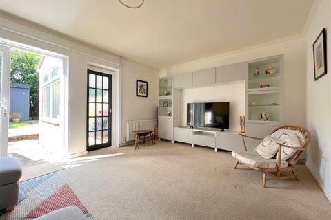 undefined, Shirley Grove, Tunbridge Wells