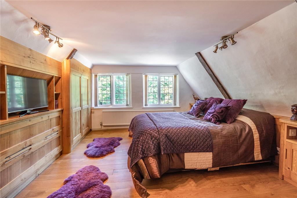 Double Bedroom 5