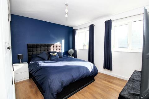 10 Fallowfield, Stevenage, SG2 9PJ