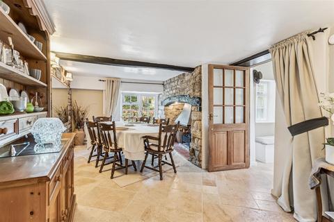 4 bedroom cottage for sale, Market Square, Hanslope, Milton Keynes