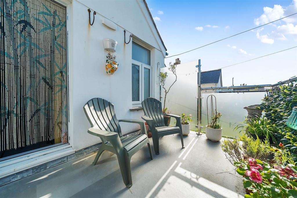 Roof terrace