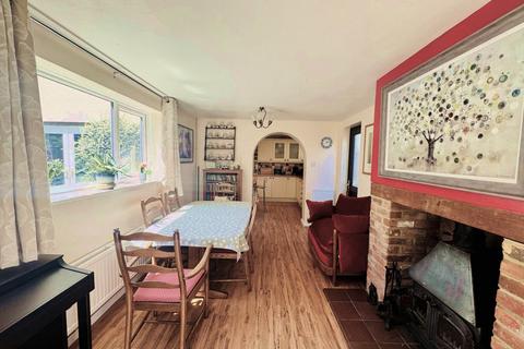 32 Spring Lane, Watlington, OX49 5QN