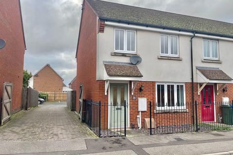 2 bedroom end of terrace house for sale, Crocus Drive, Sittingbourne ME10