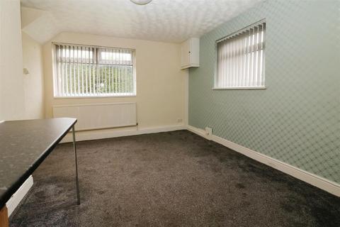 3 bedroom semi-detached house for sale, Kilnhurst Road, Rawmarsh, Rotherham
