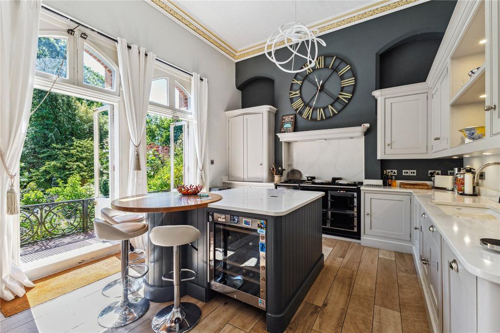 Kitchen/Breakfast