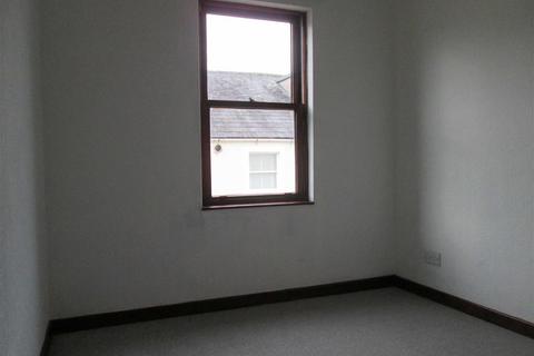 2 bedroom flat to rent, Edward Lynton Court, Cockermouth CA13